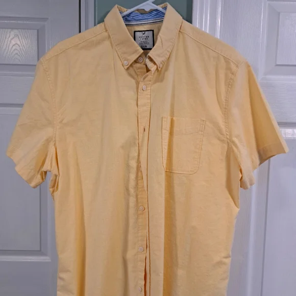 Men's Yellow Button-Down Shirt - Picture 1 of 1